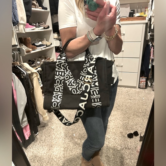 NWT rare Marc Jacobs The Tote Bag - medium - Picture 8 of 14